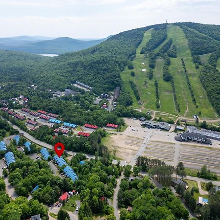 Superbe Condo Face Aux Pentes De Ski Stoneham!!! Luaran gambar